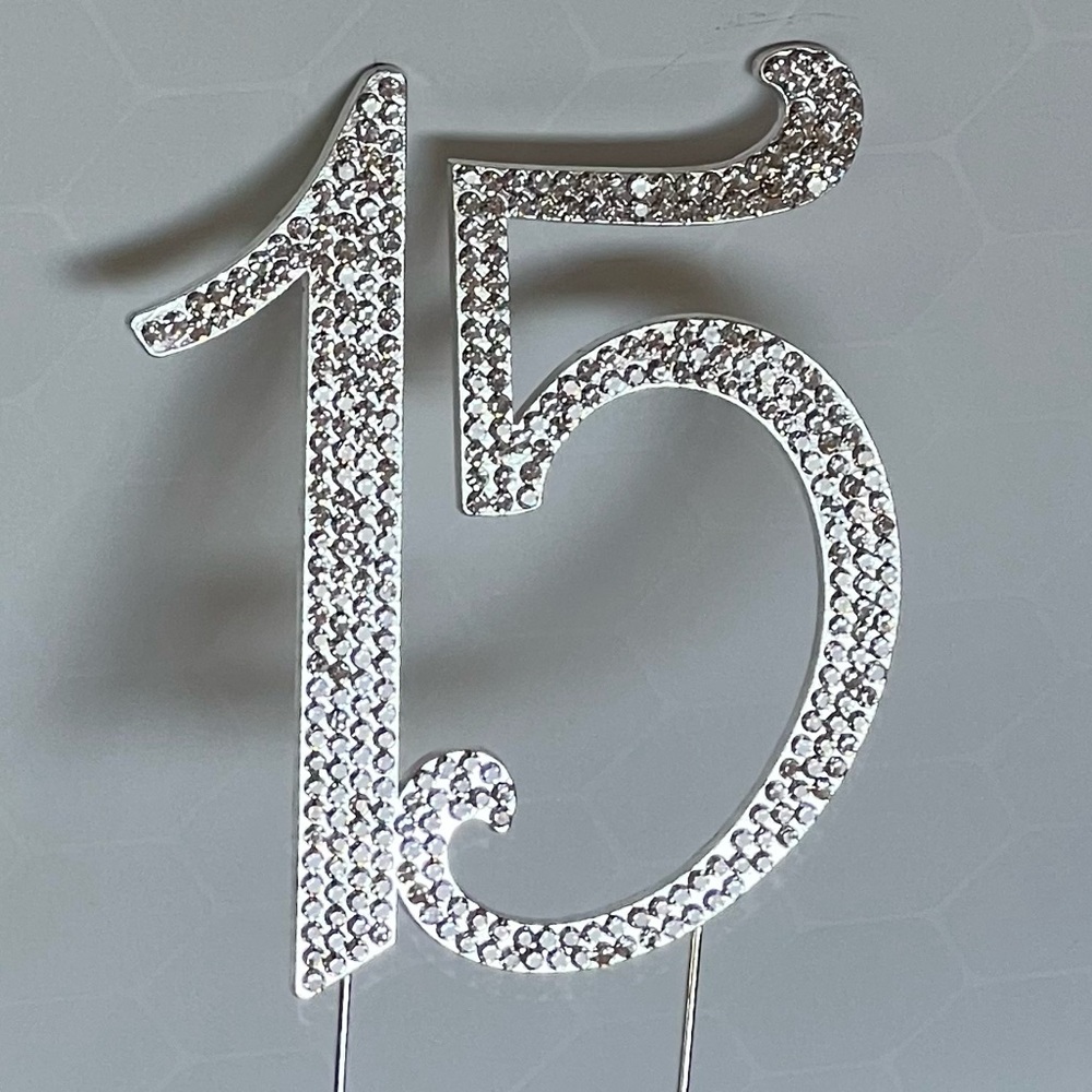 Rhinestone Crystal Quinceaรฑera 15 Cake Topper